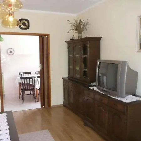 In 17860 Apartment